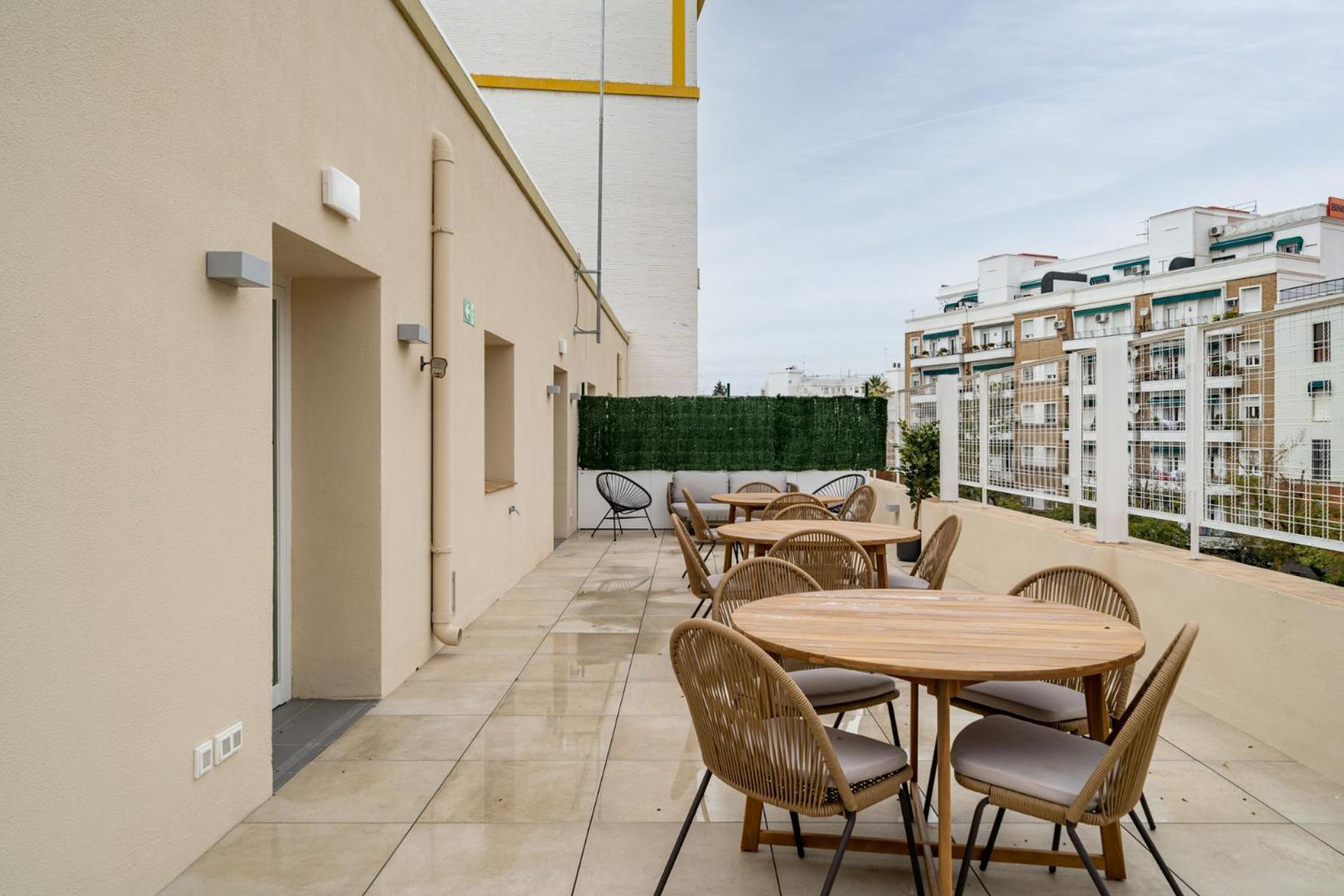 Limehome Sevilla Ronda De Capuchinos — Photos 1